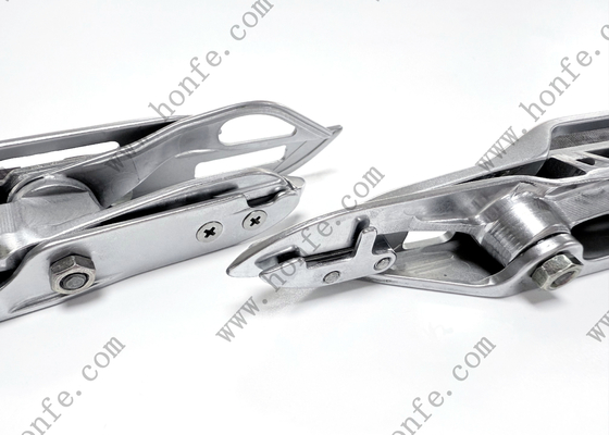 LH Gripper 792020 Textile Machinery Spare Parts Grooved